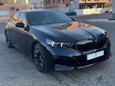 2025 بي ام دبليو الفئة الخامسة 520 أي