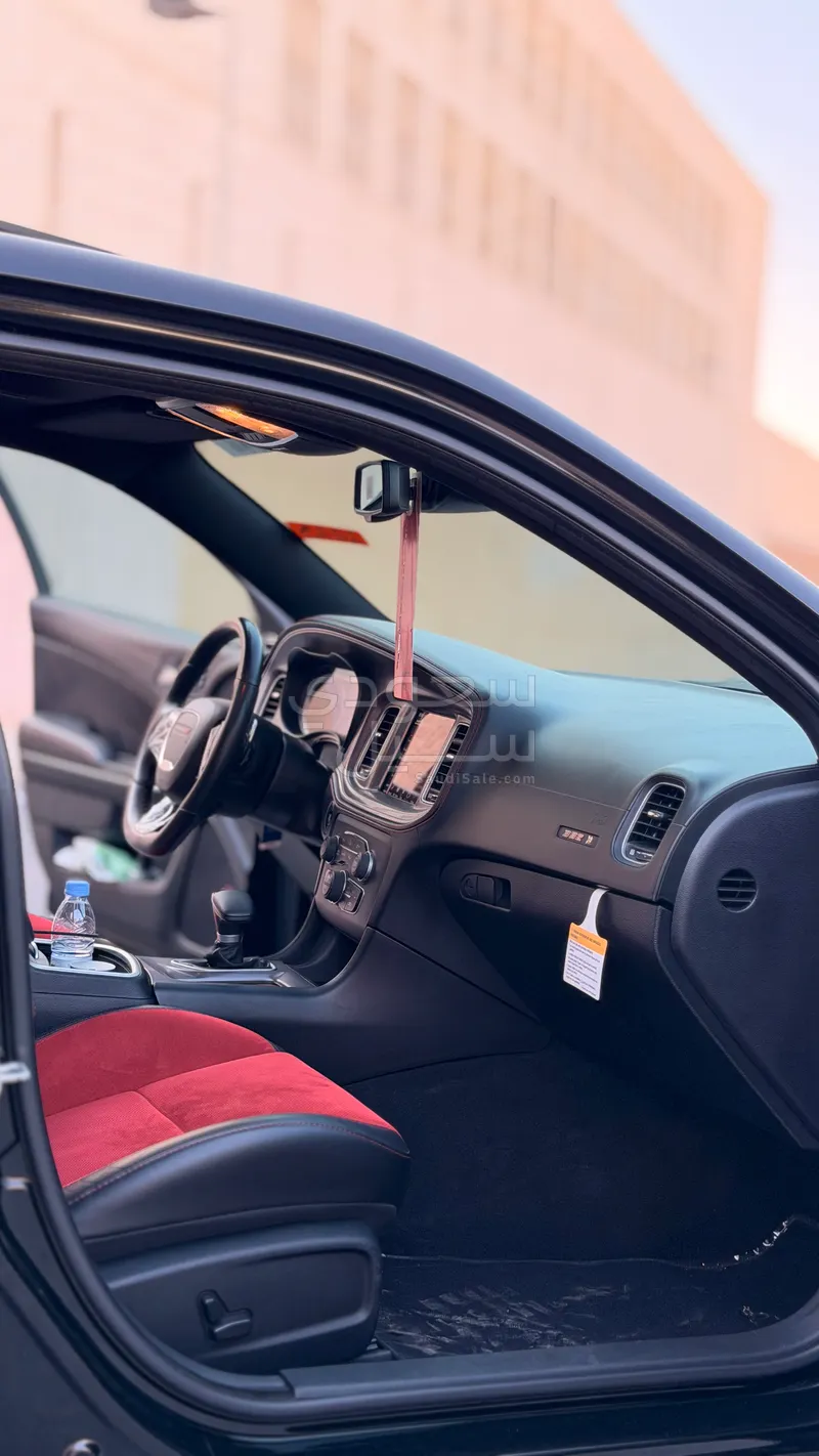 2023 دودج تشارجر اٍس ار تي 392 سكات باك