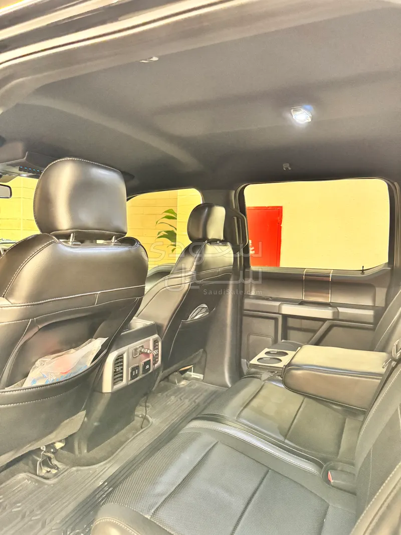 2019 فورد اف 150 رابتور