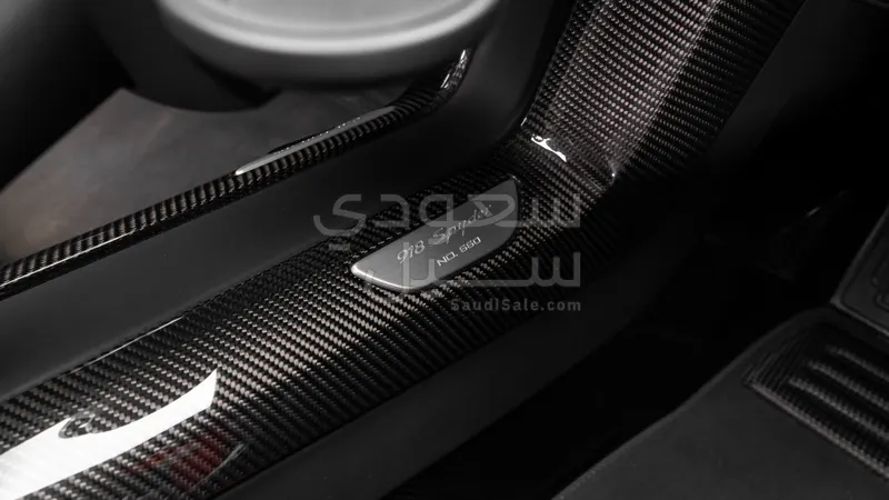 2015 بورش 918 سبايدر