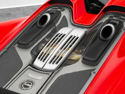 2015 بورش 918 سبايدر