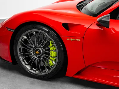 2015 بورش 918 سبايدر