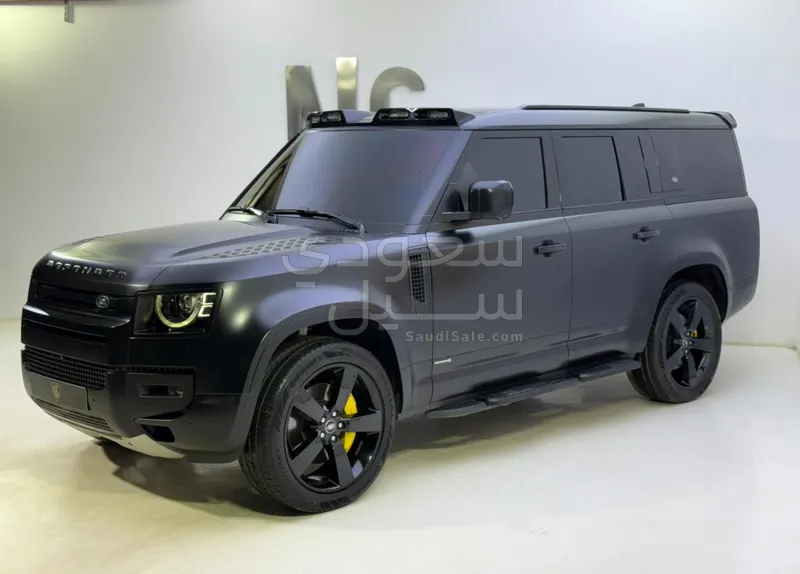 2023 لاند روفر ديفيندر اكس