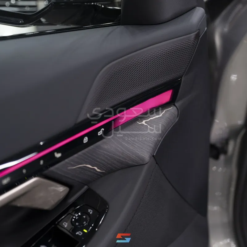 2026 BMW 5 Series 520i