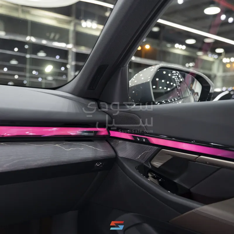 2026 BMW 5 Series 520i