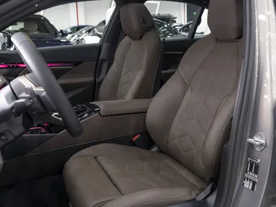 2026 BMW 5 Series 520i