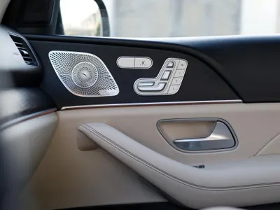 2024 مرسيدس - بنز جي إل إي 450 أي إم جي