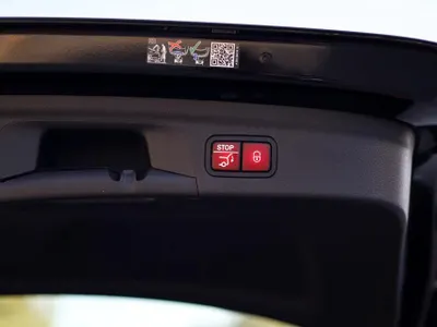 2024 مرسيدس - بنز جي إل إي 450 أي إم جي