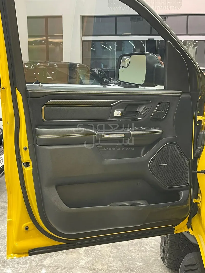 2023 دودج رام تي ار اكس