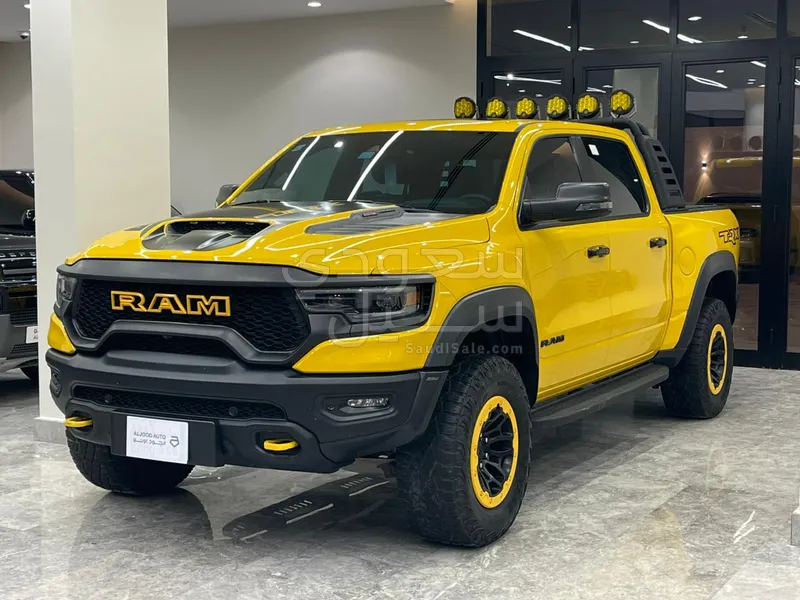 2023 دودج رام تي ار اكس