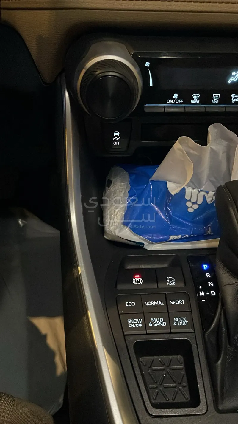 2023 تويوتا راف 4