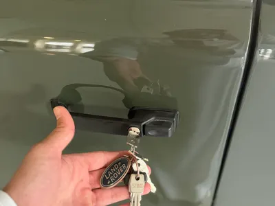 2000 لاند روفر ديفيندر 110 ادفانتشر