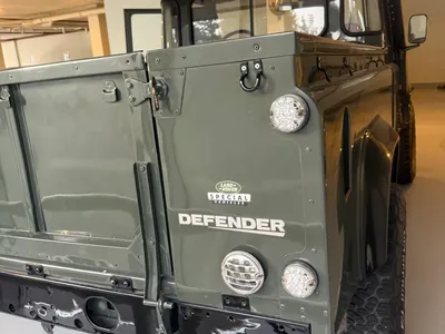 2000 لاند روفر ديفيندر 110 ادفانتشر