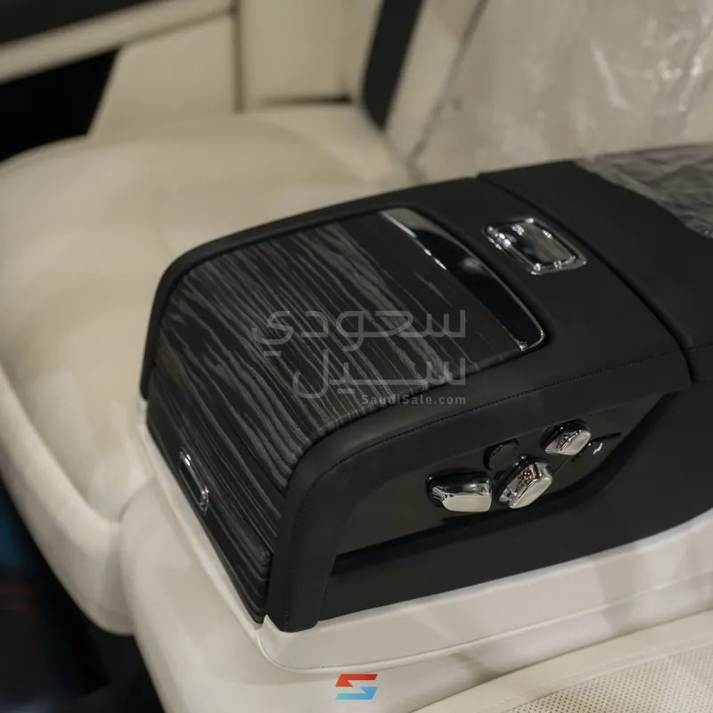 2023 رولز رويس قوست