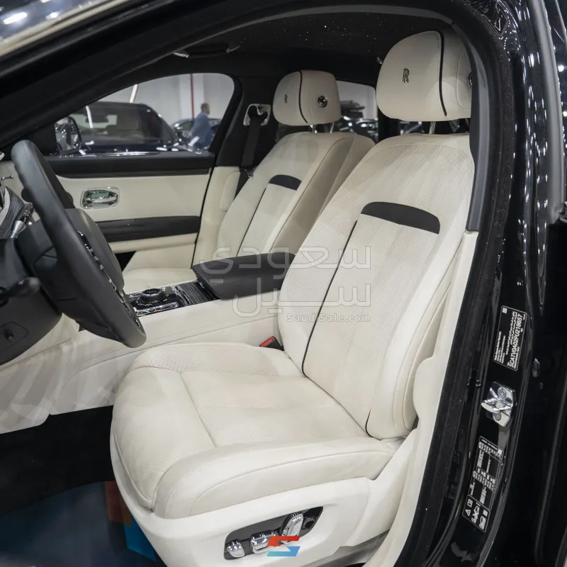 2023 رولز رويس قوست