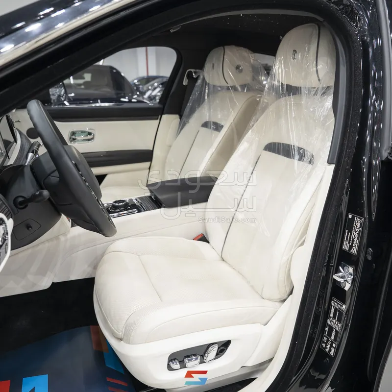 2023 رولز رويس قوست