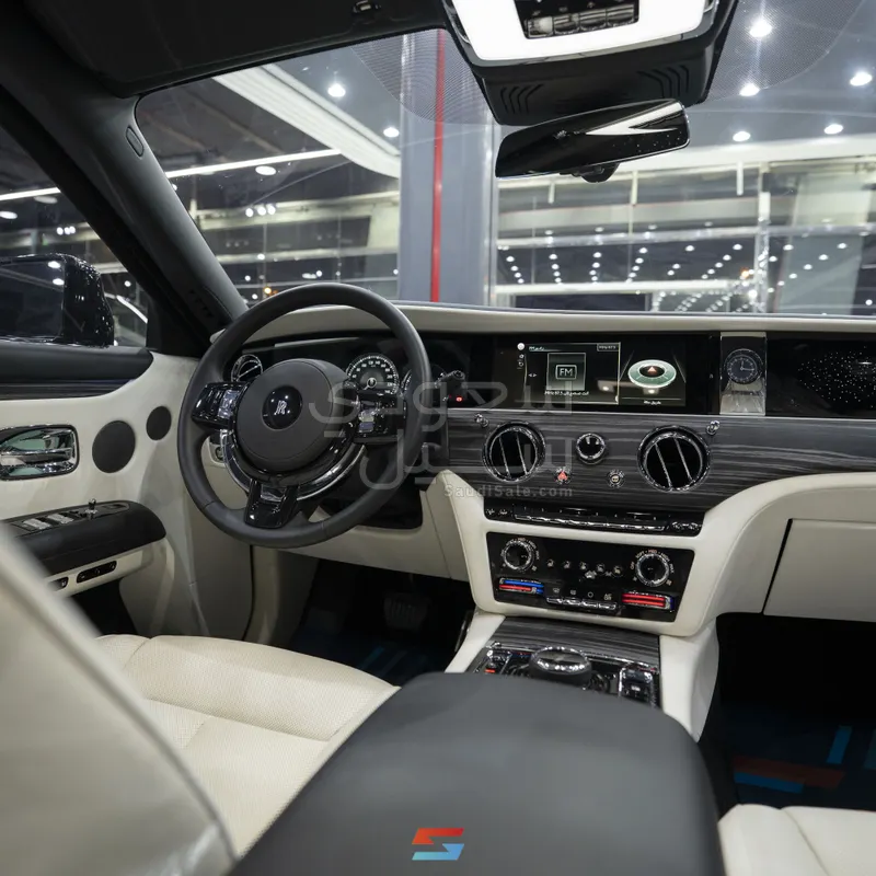 2023 رولز رويس قوست