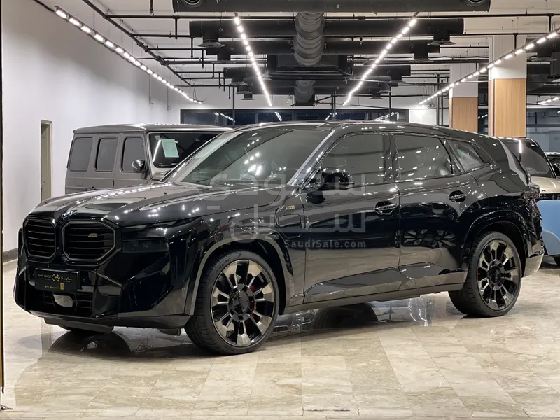 2024 بي ام دبليو اكس ام