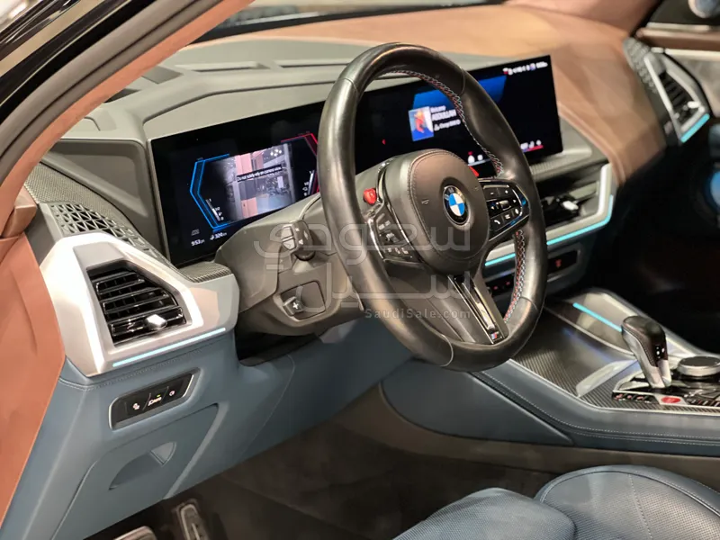 2024 بي ام دبليو اكس ام