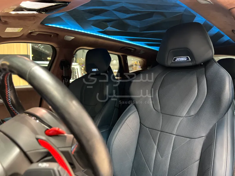 2024 بي ام دبليو اكس ام