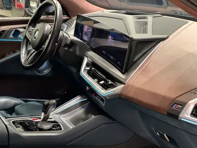 2024 بي ام دبليو اكس ام