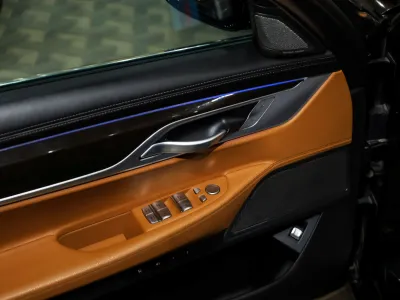 2021 بي ام دبليو الفئة السابعة 730 إل أي