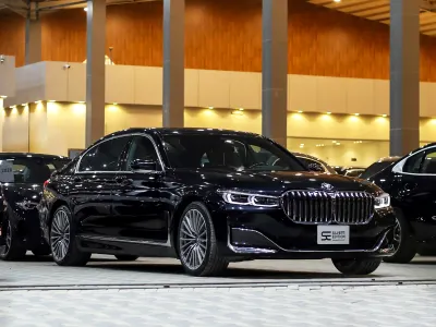 2021 بي ام دبليو الفئة السابعة 730 إل أي