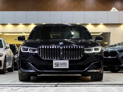 2021 بي ام دبليو الفئة السابعة 730 إل أي