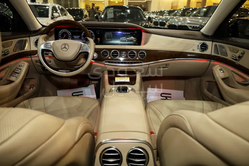 2015 مرسيدس - بنز إس 550