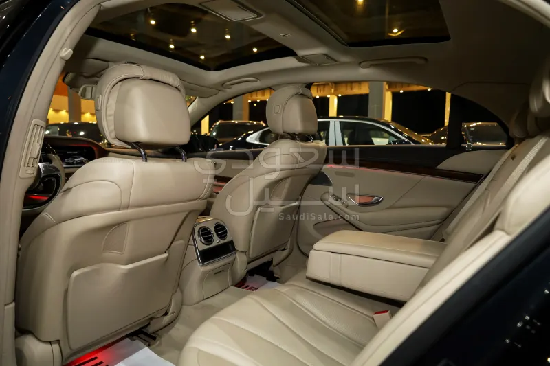 2015 مرسيدس - بنز إس 550