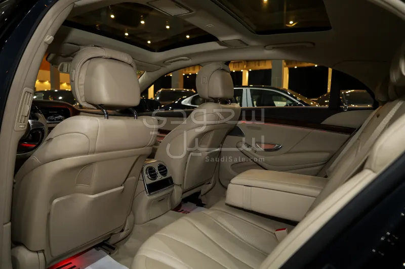 2015 مرسيدس - بنز إس 550