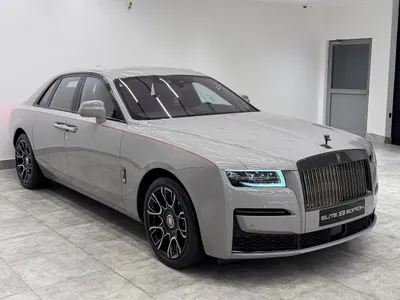 2023 رولز رويس قوست بلاك بادج