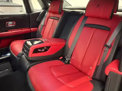 2023 رولز رويس قوست بلاك بادج