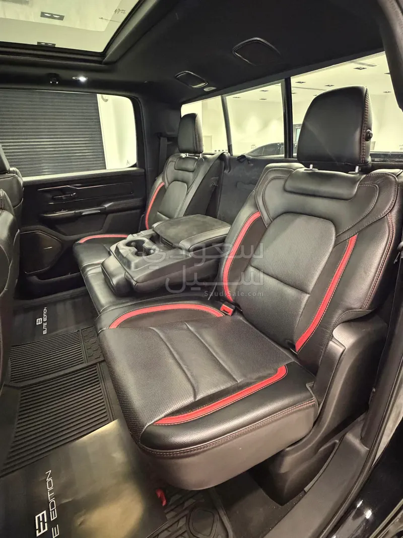 2022 دودج رام تي ار اكس