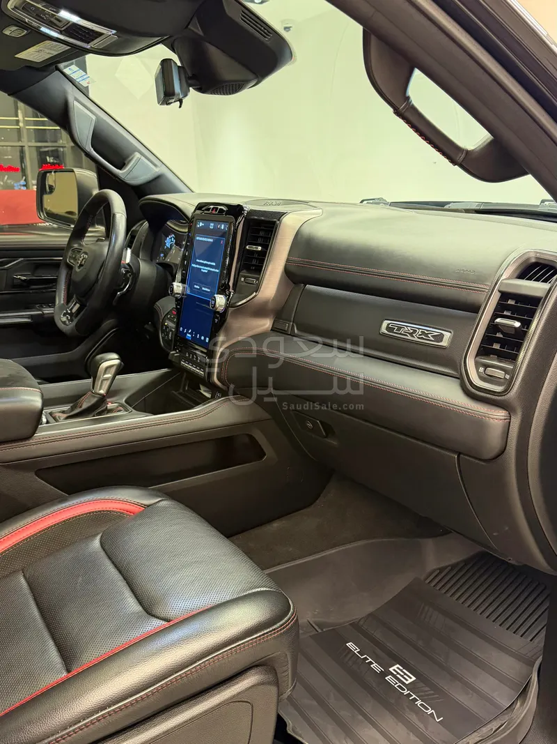 2022 دودج رام تي ار اكس