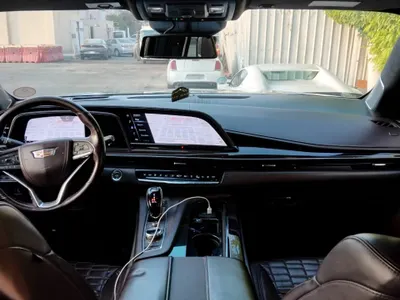 2021 كاديلاك اسكاليد في