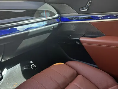 2024 بي ام دبليو الفئة السابعة 735 إل أي إنديفيجوال