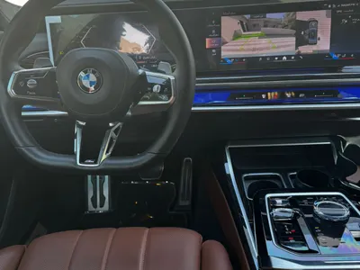 2024 بي ام دبليو الفئة السابعة 735 إل أي إنديفيجوال