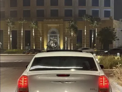 2013 كرايسلر 300 هيمى