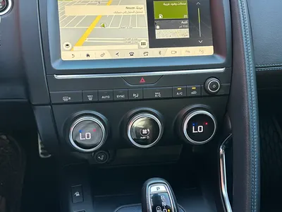 2018 جاكوار اي-بيس