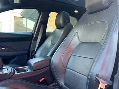 2018 جاكوار اي-بيس