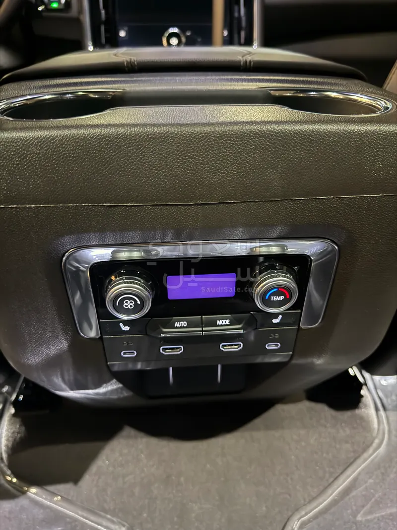 2025 جي ام سي يوكون اليفيشن