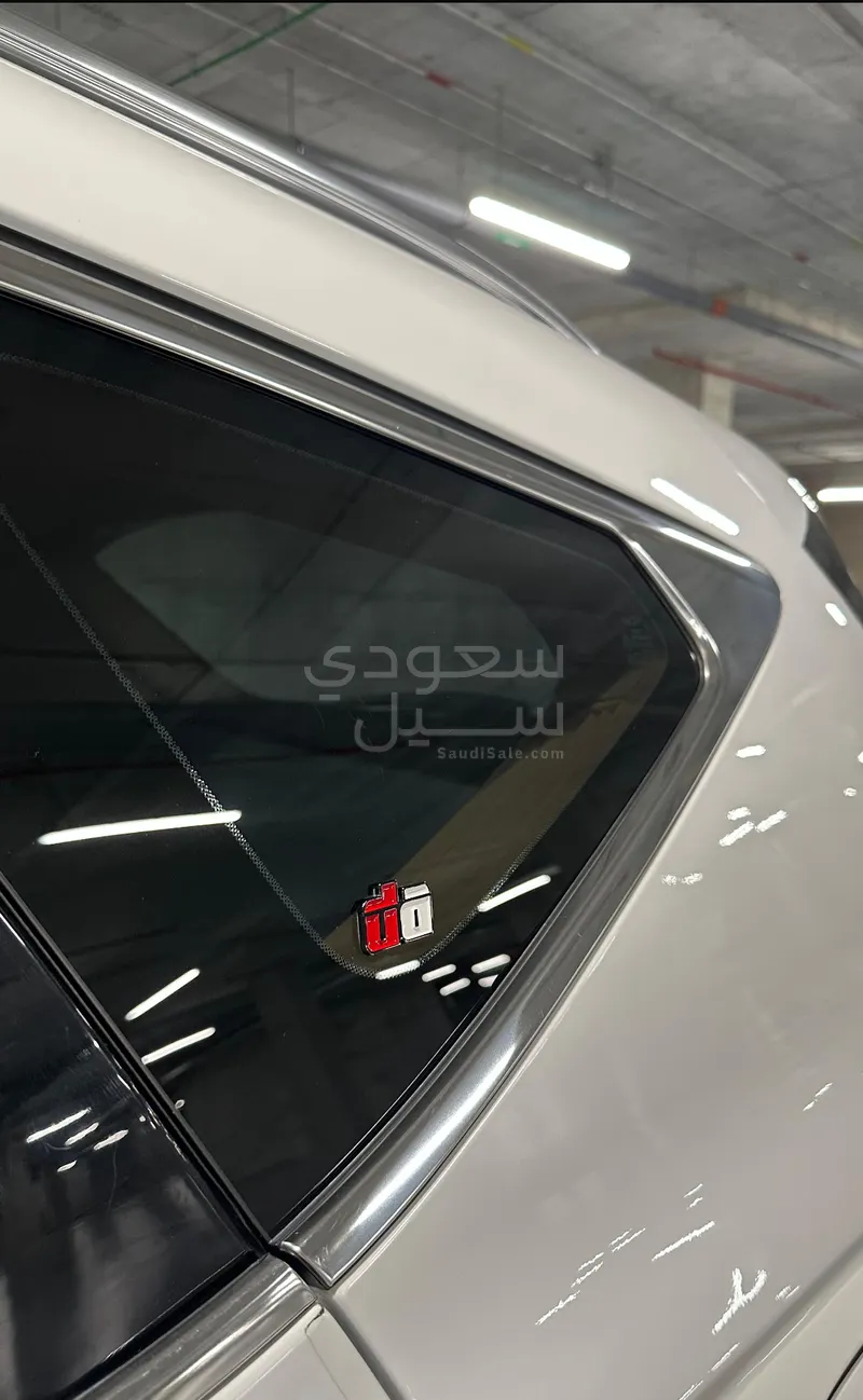 2021 جينيسيس جي في 80