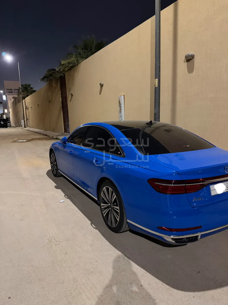 2019 اودي اي 8 ال 55تي اف اس أي