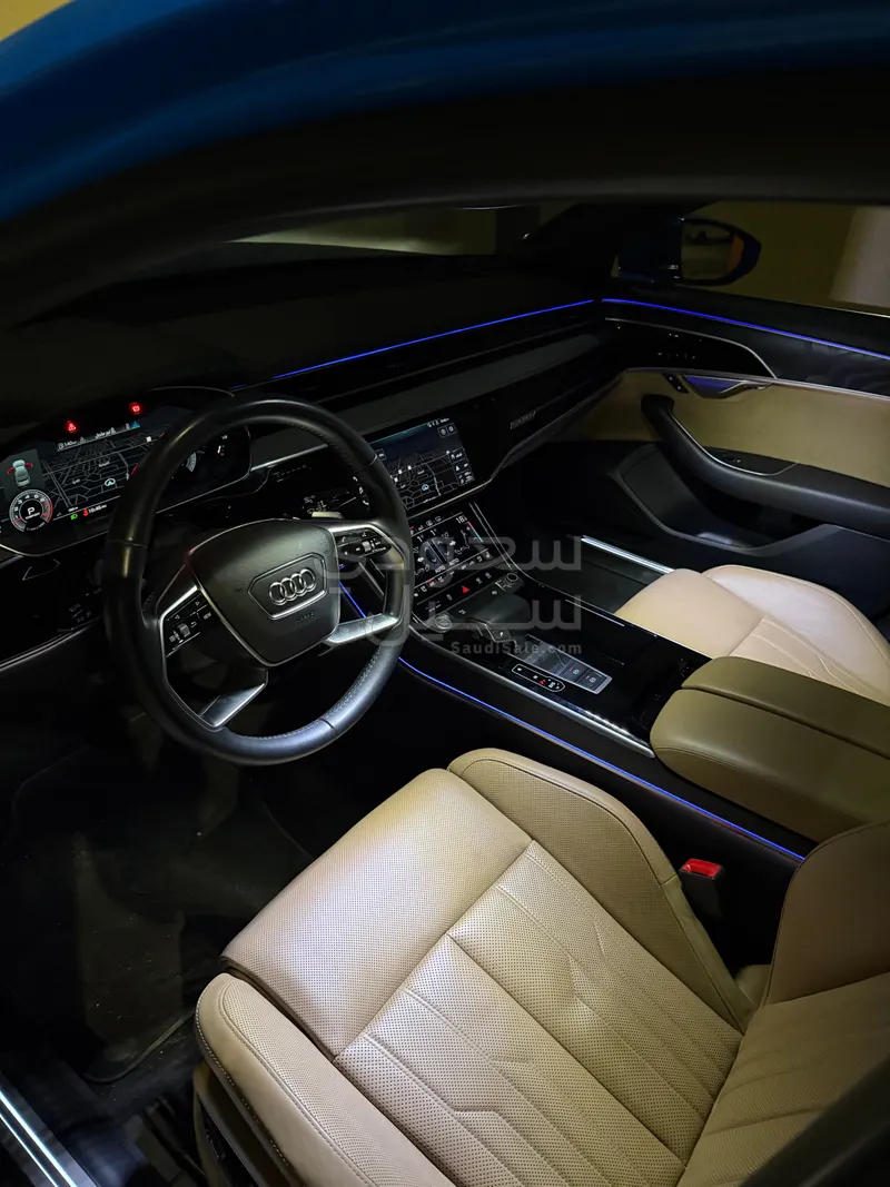 2019 اودي اي 8 ال 55تي اف اس أي