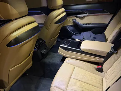 2019 اودي اي 8 ال 55تي اف اس أي