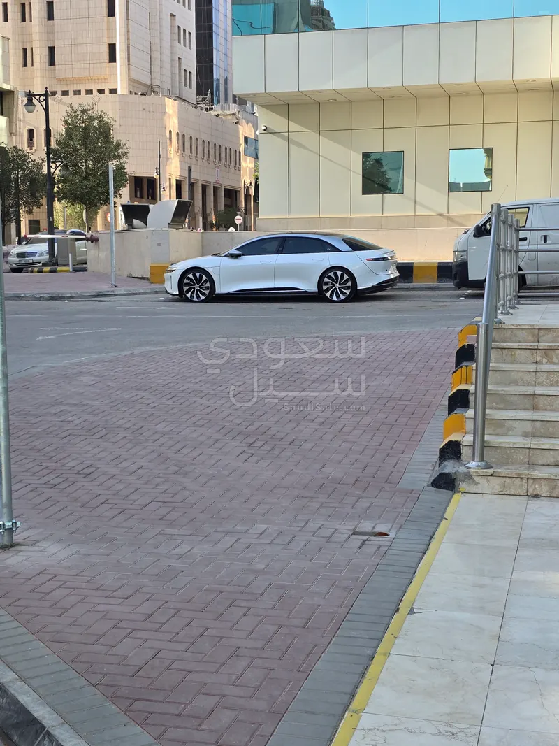 2023 لوسيد جراند تورينج