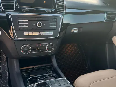 2016 مرسيدس - بنز جي إل إي 400