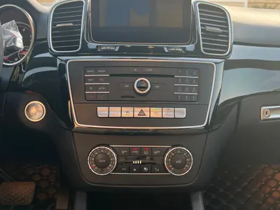 2016 مرسيدس - بنز جي إل إي 400