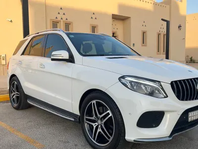 2016 مرسيدس - بنز جي إل إي 400